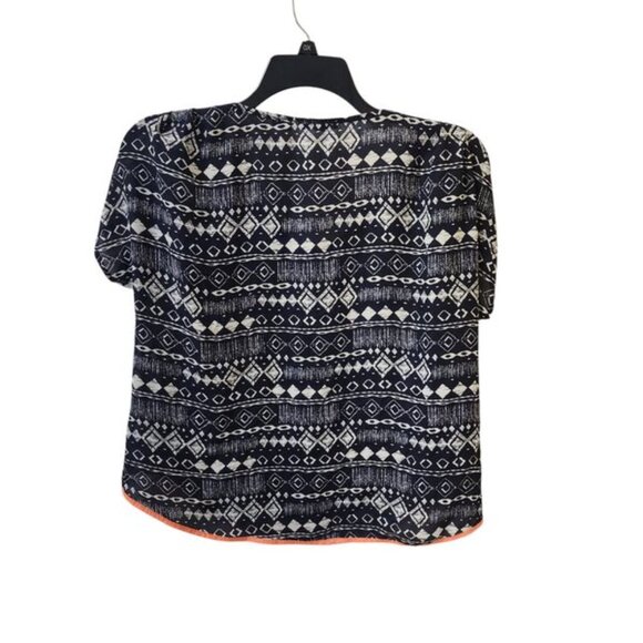 Miss Me Sheer Blue Geometric Tribal Beading on Sleeve Top Women's Small Oversize - Picture 2 of 7